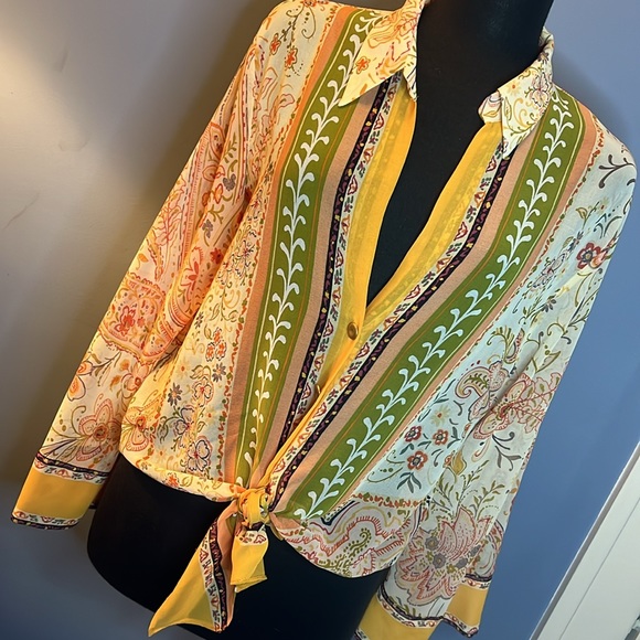 ZARA blouse - Picture 2 of 5